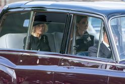 Kate jechała u boku nowej królowej. Uwagę zwracał jeden szczegół