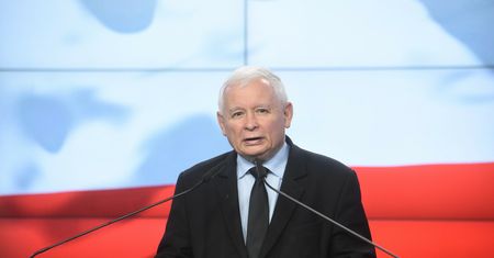 Prezes PiS na spotkaniu z ambasadorami. Mówił o Rosji