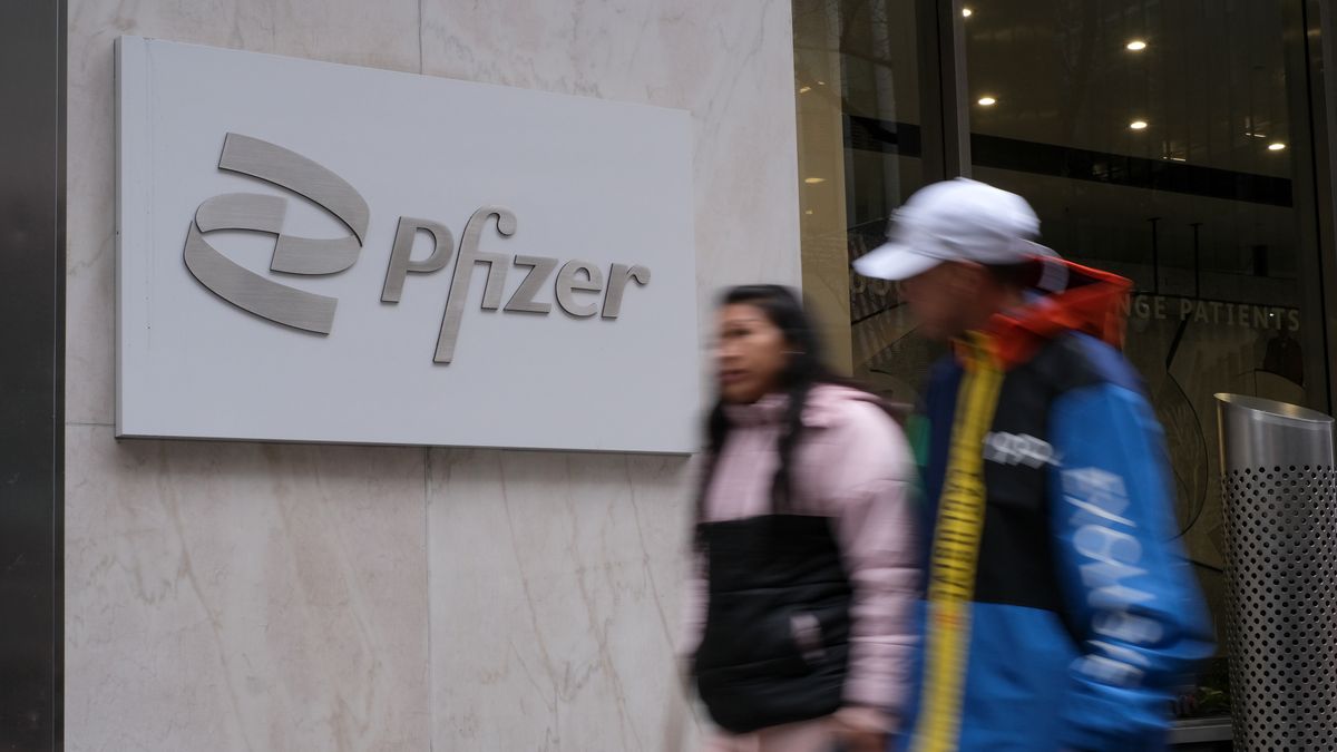 Pfizer headquarters in New York, US, on Wednesday, March 1, 2023. The Wall Street Journal reported that Pfizer is in early-stage talks to acquire the cancer therapy developer, Seagen. Photographer: Bess Adler/Bloomberg via Getty Images