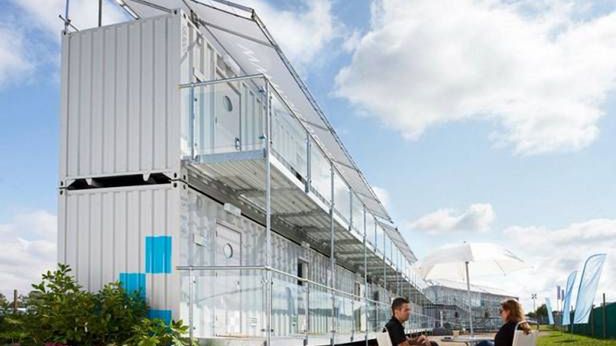 Idealny pomysł na Euro 2012 - kontenerowy hotel Snoozebox 1