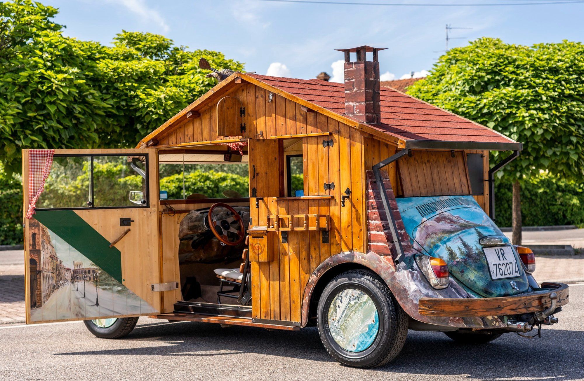 Volkswagen Beetle „Holzhaus”