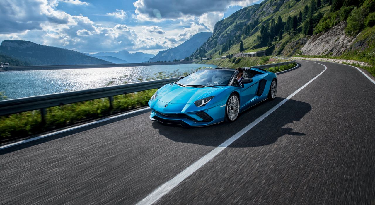 Lamborghini Aventador S Roadster