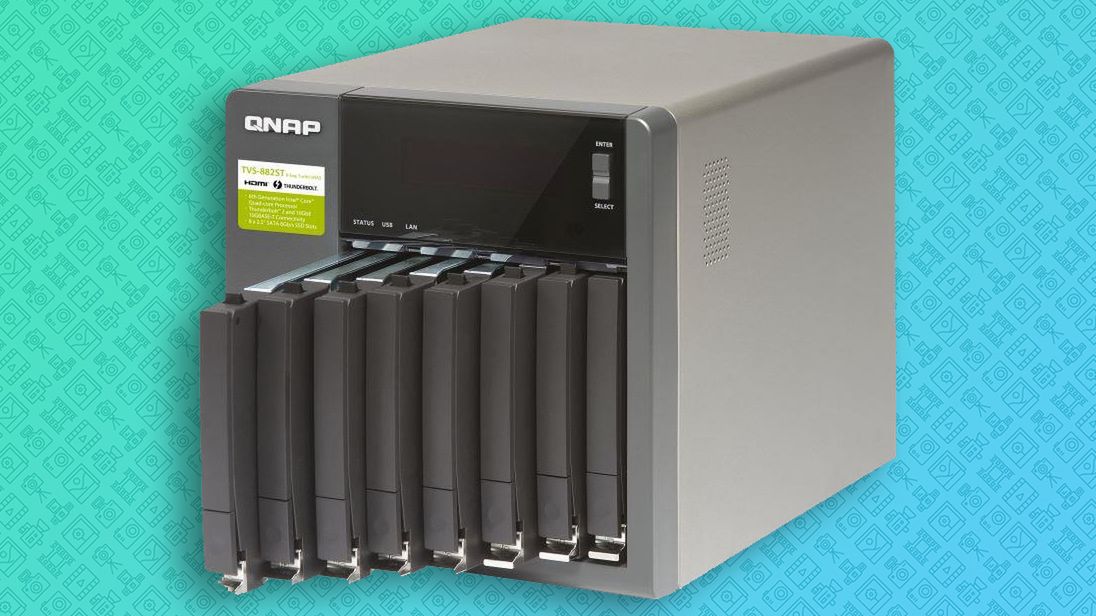 QNAP zaprezentował kompaktowego NAS-a z Thunderbolt 2 na dyski SSD 1