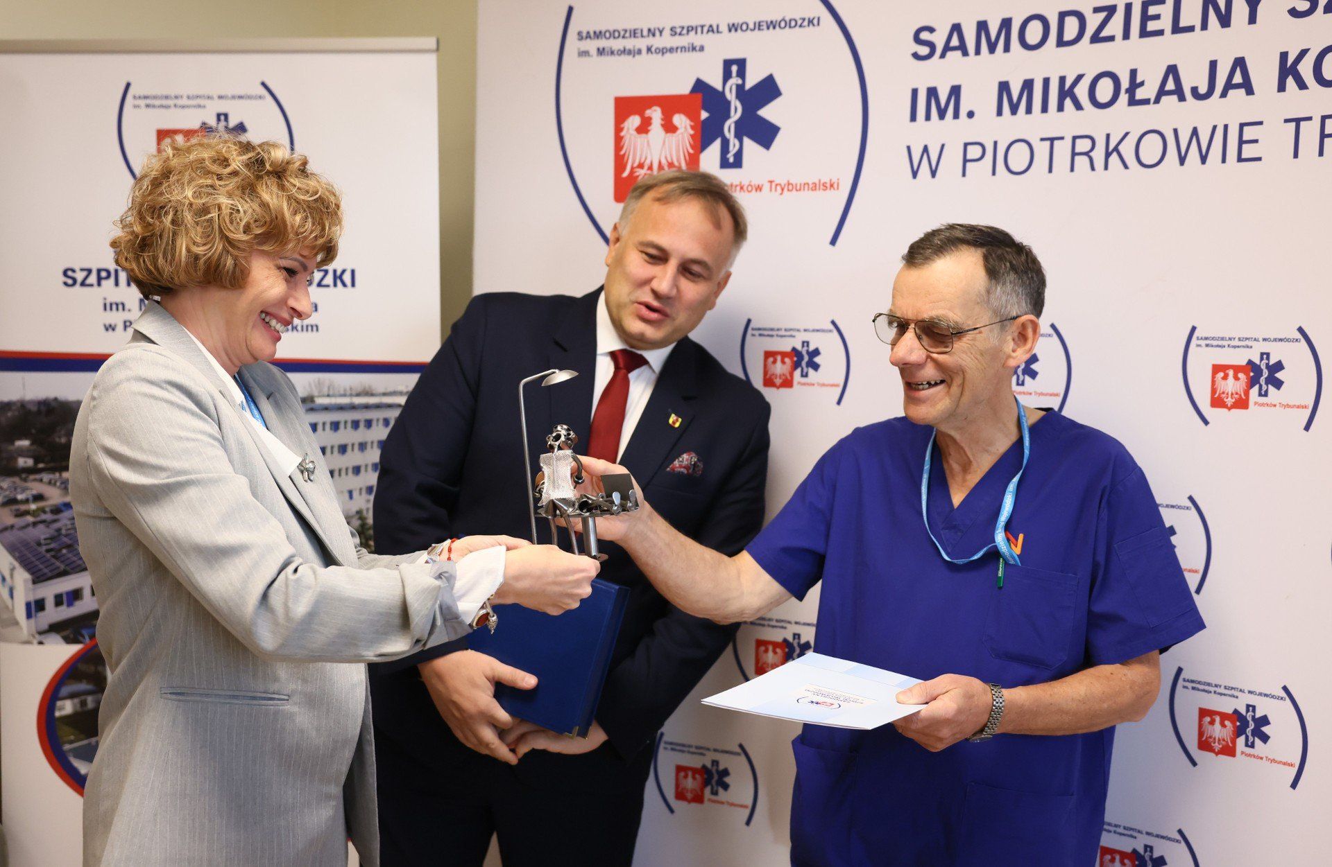 Piękny jubileusz 50-lecia pracy doktora Zbigniewa Kococika z Samodzielnego Szpitala Wojewódzkiego w Piotrkowie