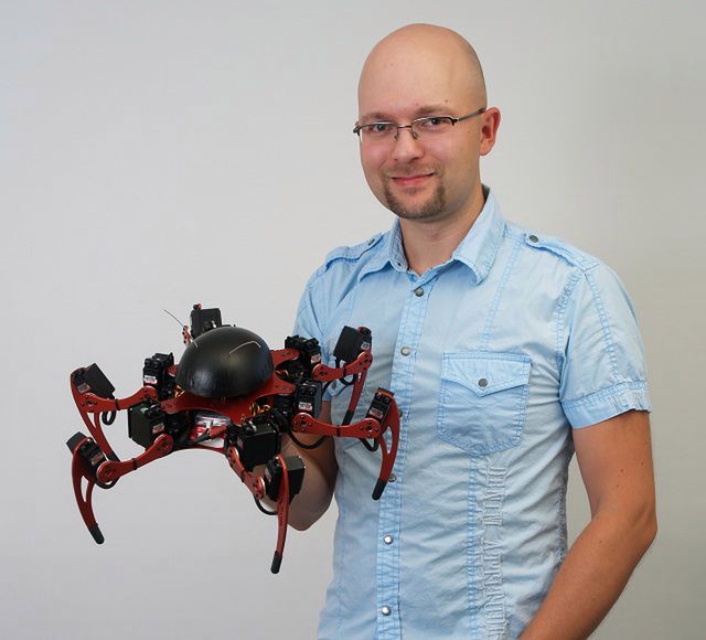 MorpHex – robotyczna zabawka z krainy wikingów [wideo] 6