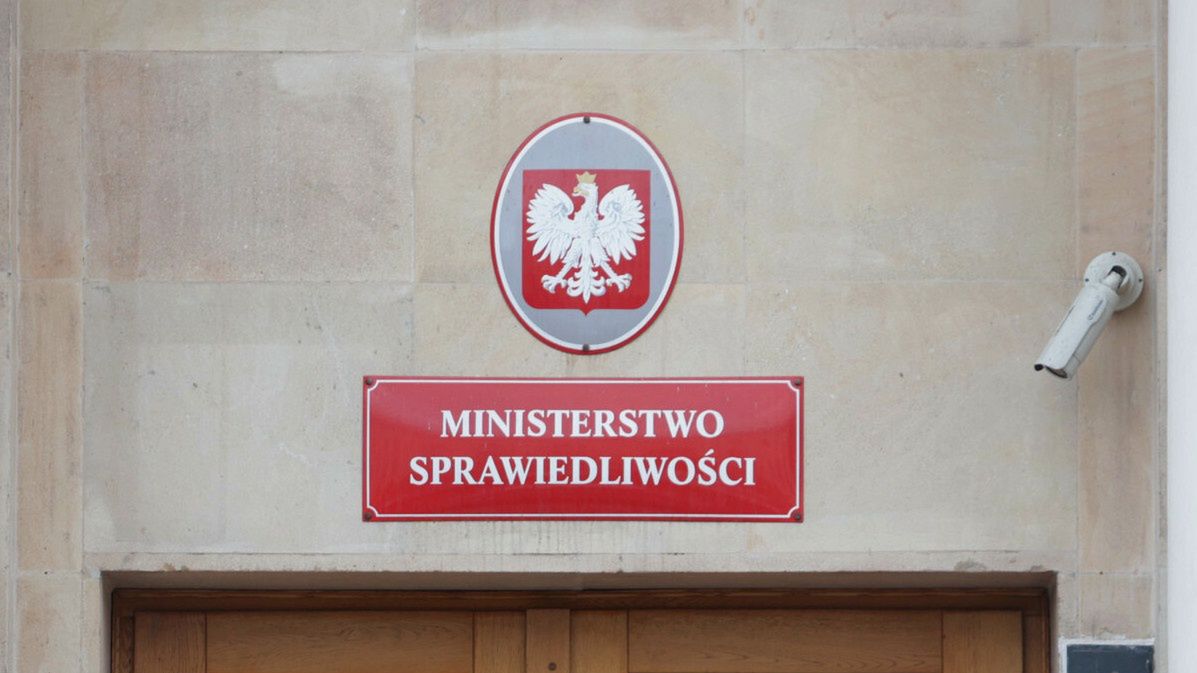 Awaria systemu płatności. Problemy w KRS i księgach wieczystych