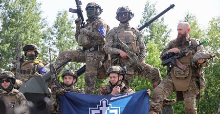 Sprzeczne doniesienia o Polakach na froncie. "Ukraina ma nóż na gardle"