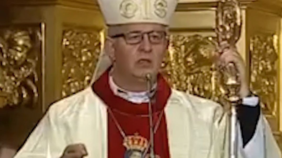 Biskup kielecki Jan Piotrowski dosadnie skomentował protesty