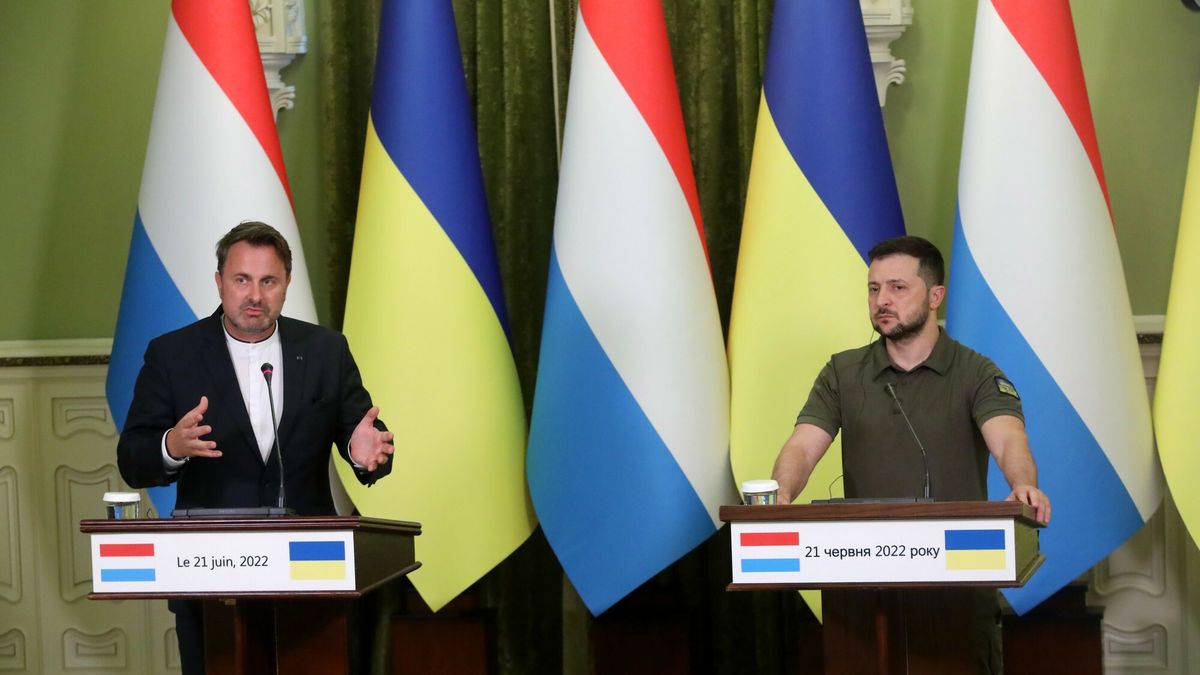 Xavier Bettel i Wołodymyr Zełęnski
