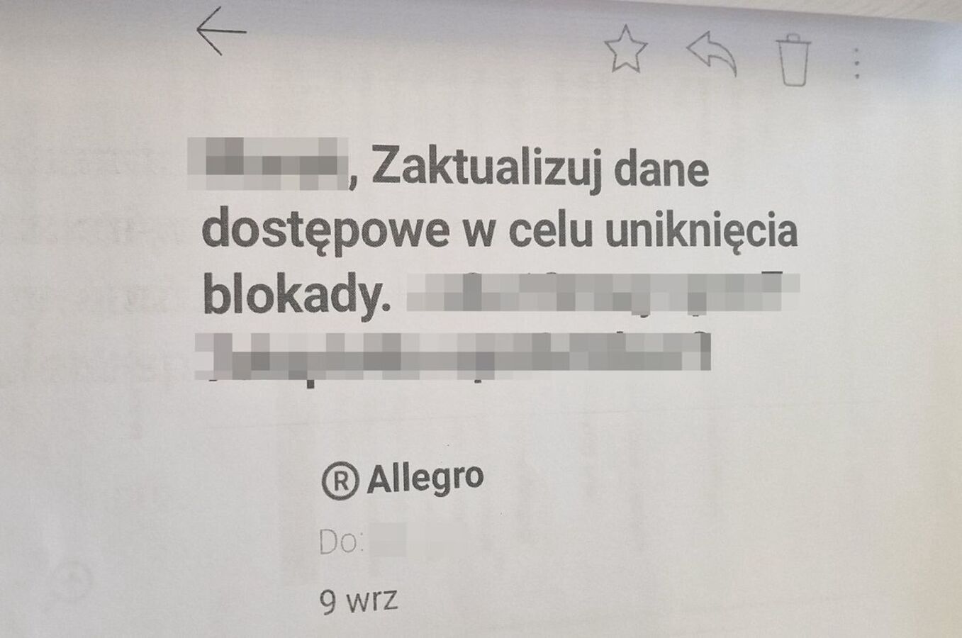 Dostał wiadomość od "Allegro". Kliknął w link i pożałował