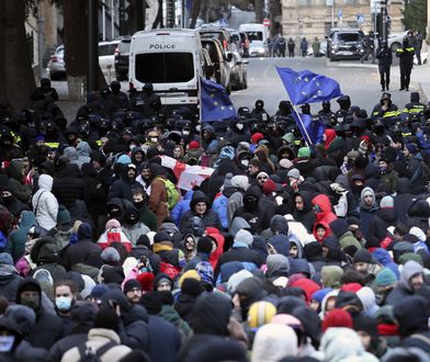 Ludzie wychodzą na ulice. Gorąco po wyborze prezydenta Gruzji