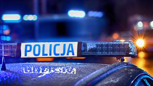 Kobieta z raną po strzale. Policjanci badają tajemniczą sprawę