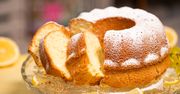 Klasyczna babka cytrynowa z cukrem pudrem. Wyrośnie jak marzenie