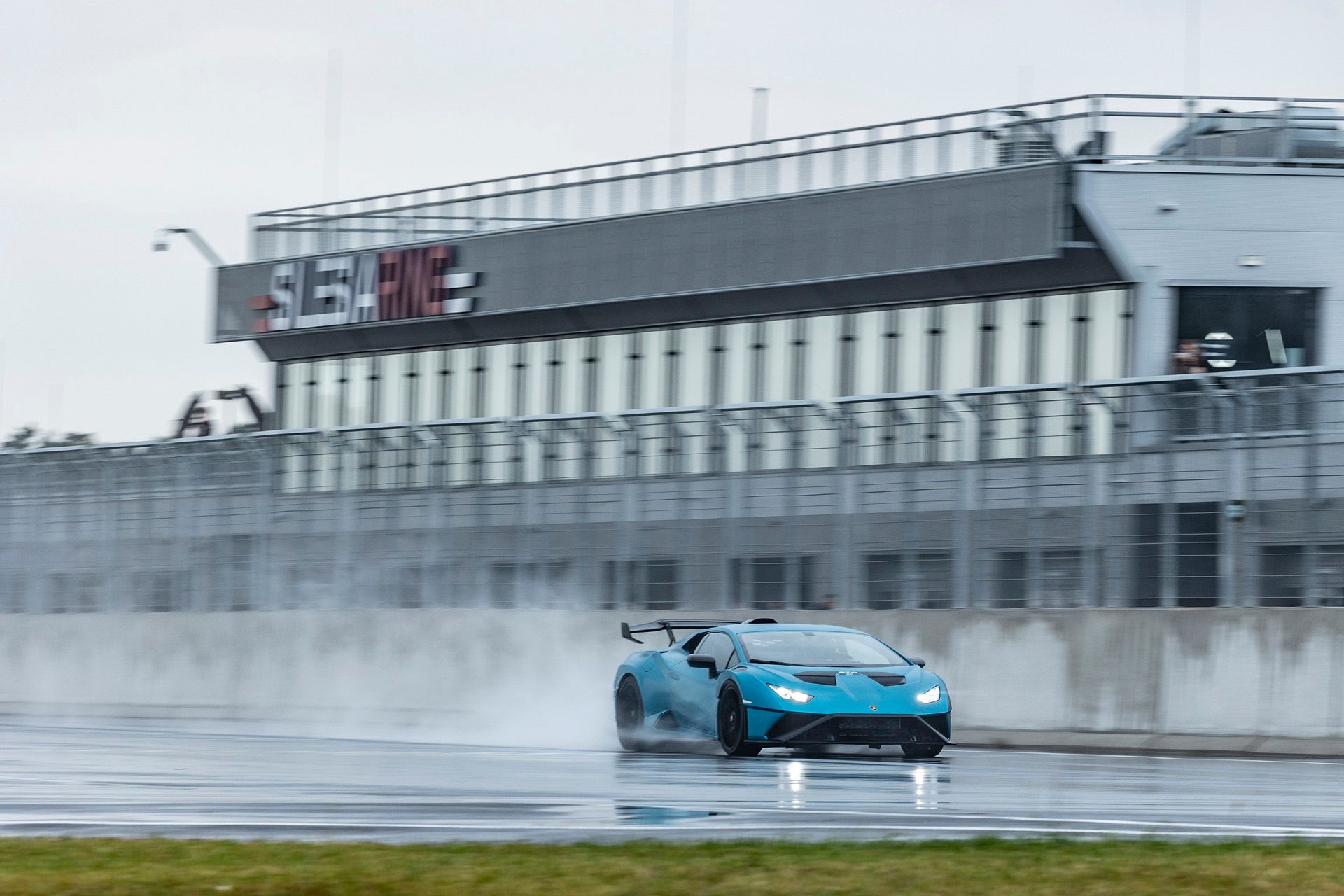 Lamborghini Huracán STO (2022)