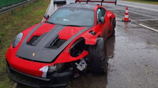 O 16:54 na A2. Spójrzcie na Porsche. Smutny widok