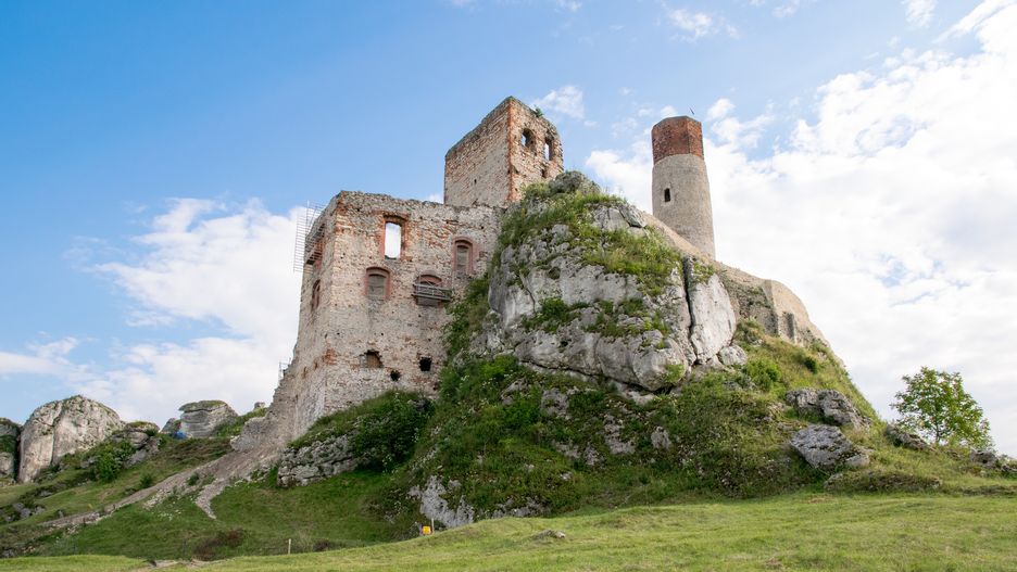 Olsztyn z województwa śląskiego ma wiele atrakcji turystycznych 