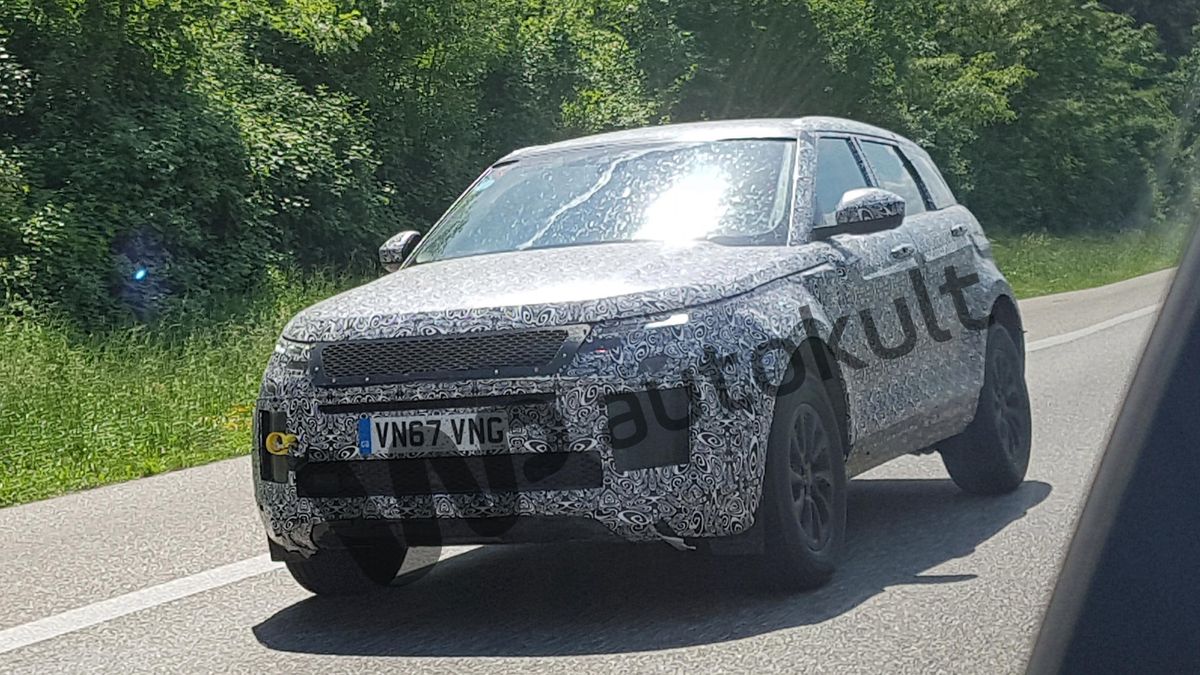 Range Rover Evoque drugiej generacji prawdopobnie będzie miał premierę pod koniec 2018 roku.