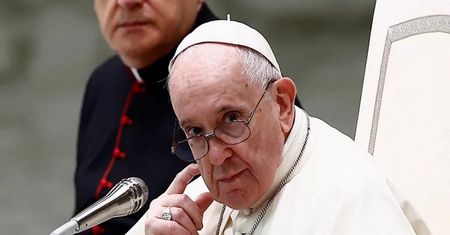 Kto ucieszy się z rezygnacji Franciszka? Polski duchowny wymienia