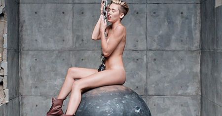 NAGA Miley Cyrus w nowym klipie! HIT?