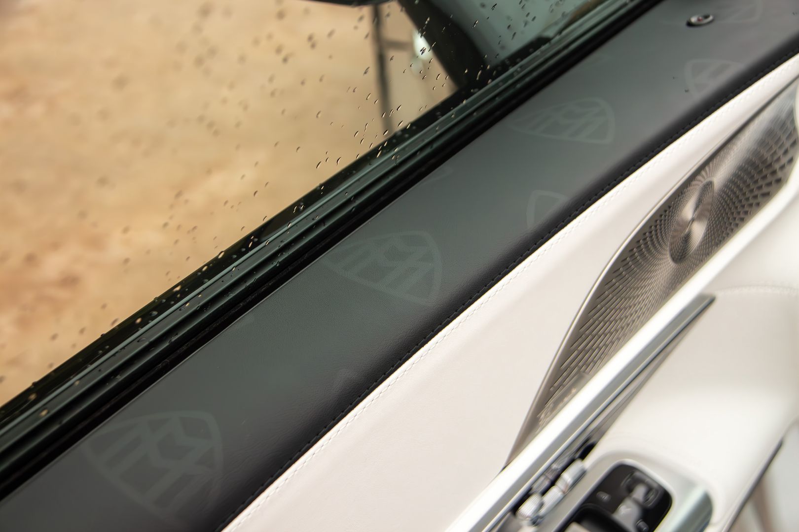 Mercedes-Maybach SL 680