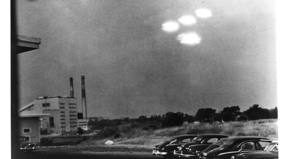 Cztery jasno świecące, niezidentyfikowane obiekty, 15.07.1952 r.