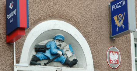 Poczta Polska przed świętami szuka setek pracowników. Ile można zarobić?