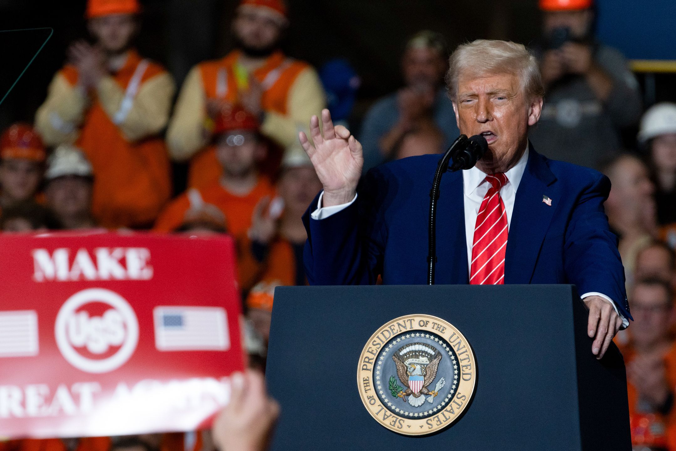 Cła na stal i aluminium uderzają w Azję i Europę. USA podnoszą stawki do 50 proc.