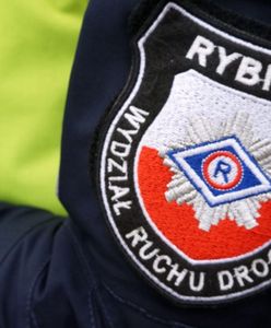 Rybnik. Wsiadł za kierownicę z zakazem prowadzenia pojazdów i narkotykami. Wpadł, bo samochód nie miał tablicy rejestracyjnej