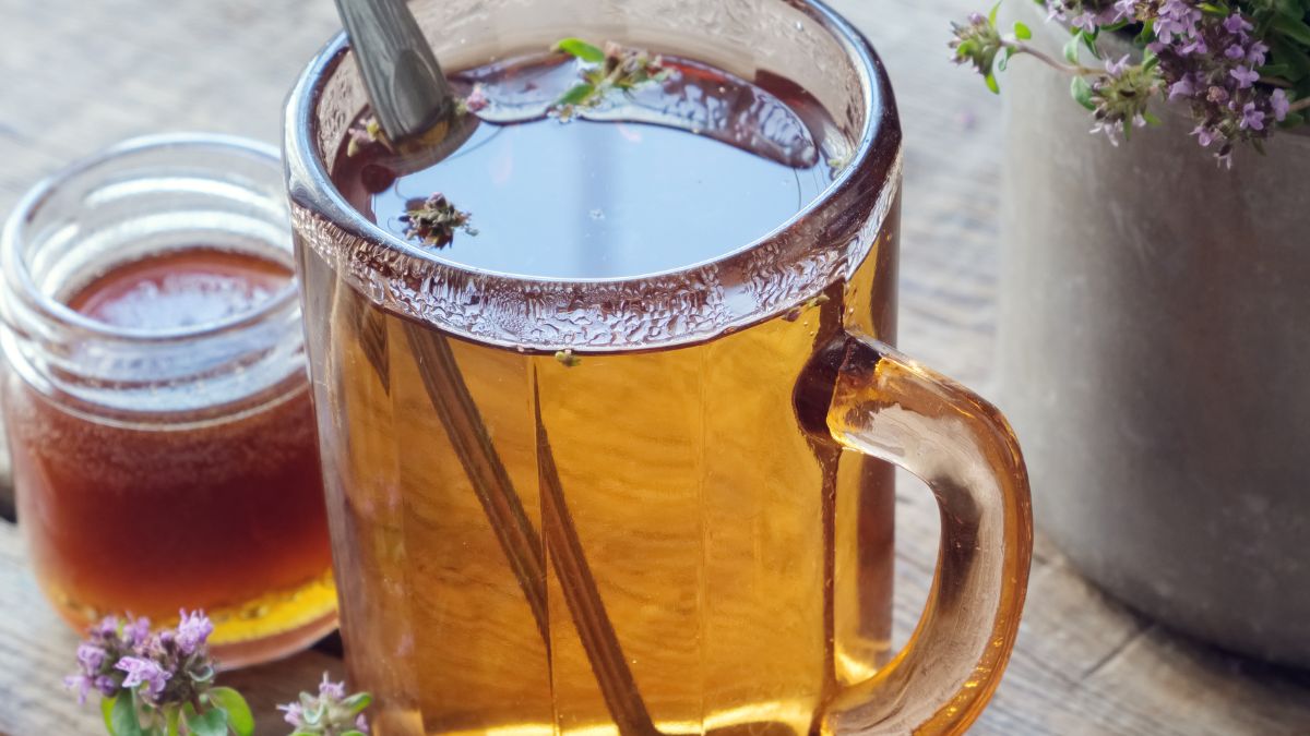 Napar z macierzanki przyniesie ulgę przy problemach ze wzdęciami