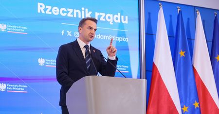 Awantura na konferencji rządu. Szłapka starł się z TV Republika