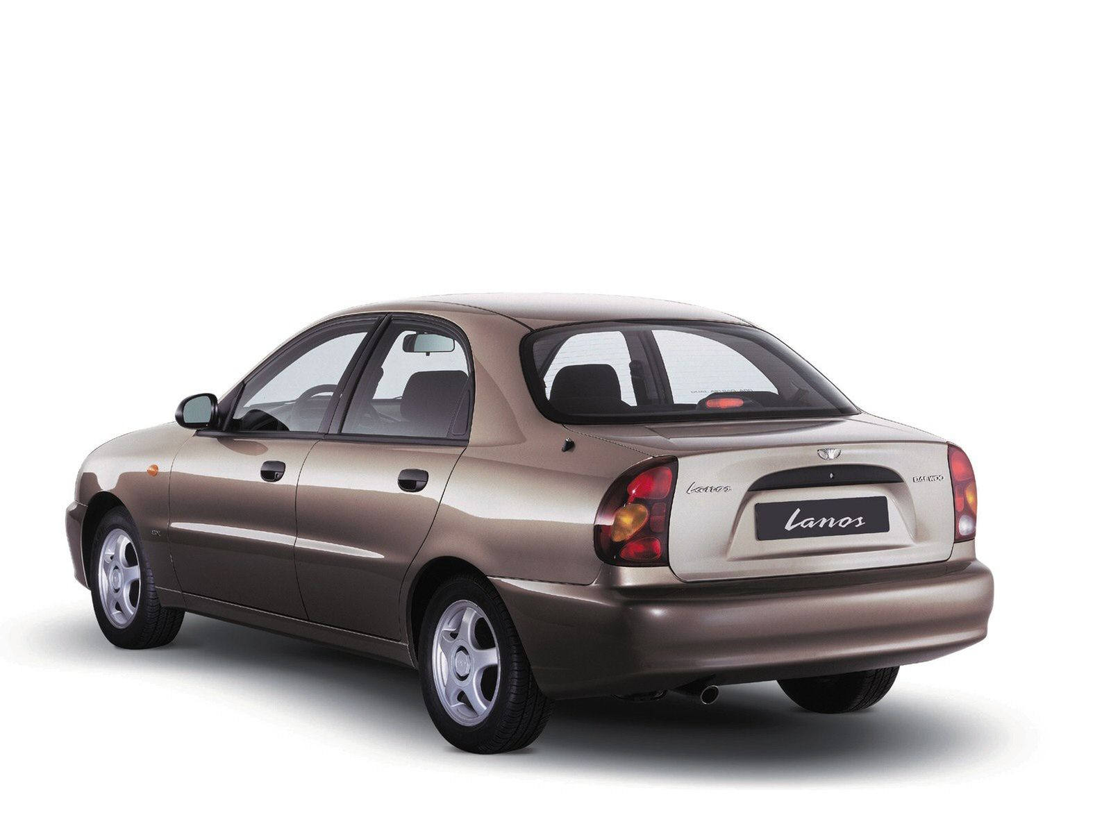 Daewoo Lanos 5