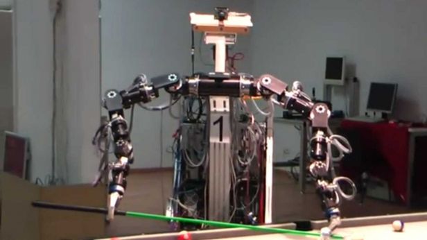 Brakuje ci kompana do gry? Oto robot bilardowy [wideo] 1