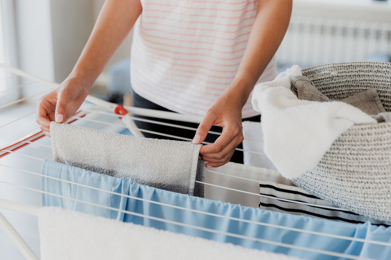 Drying laundry