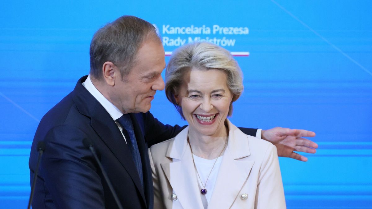 Ursula von der Leyen z wizyt? w PolsceFot. Wojciech Olkusnik/East News, Warszawa, 23.02.2024. Szefowa Komisji Europejskiej Ursula von der Leyen i premier Belgii Alexandr De Croo z wizyta w Polsce. Spotkanie z premierem Donaldem Tuskiem w KPRM. Wspolne oswiadczenie dla prasy.N/z: Donald Tusk, Ursula von der LeyenWojciech Olkusnik