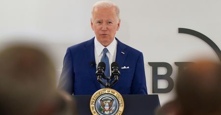 Z czym do Europy przylatuje Joe Biden? "Trzy ważne sprawy"