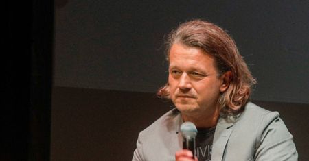 Jakimowicz wściekły jak nigdy. "Debilizm". Internautka mu odpowiada