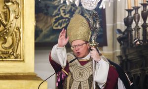 Cała taca na Ukrainę. Kard. Ryś zdecydował. "Tu chodzi o życie"