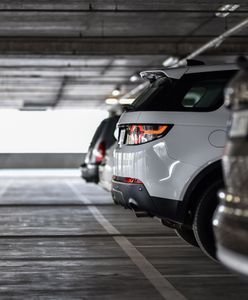 Nieopłacalny jak SUV? Oto ile w 3 lata traci na wartości rekordzista