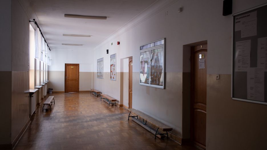 "W ludziach zaczyna coś pękać". Jak Polski Ład wpłynął na nauczycieli? 