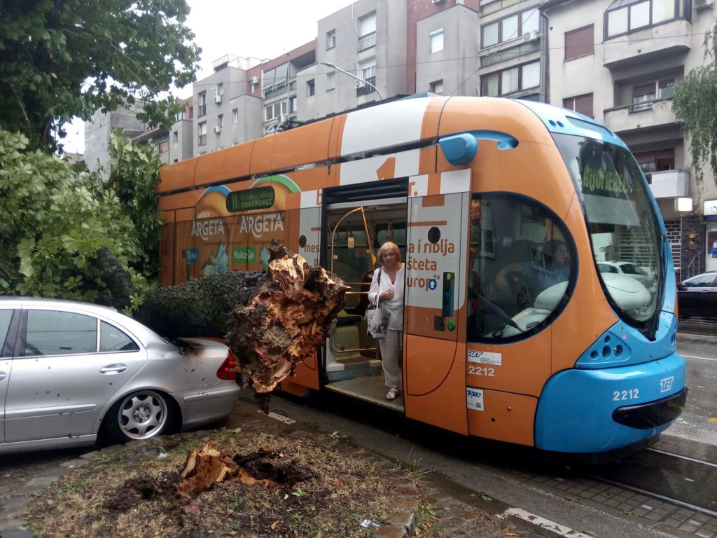 Pogoda nie odpuszcza. Kolejne prognozy nie pozostawiają złudzeń