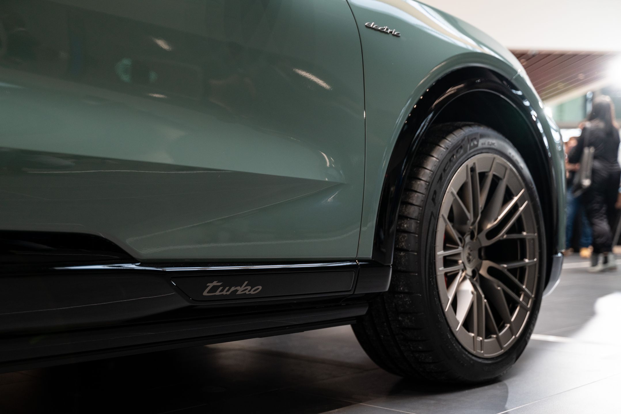 Porsche Cayenne Electric