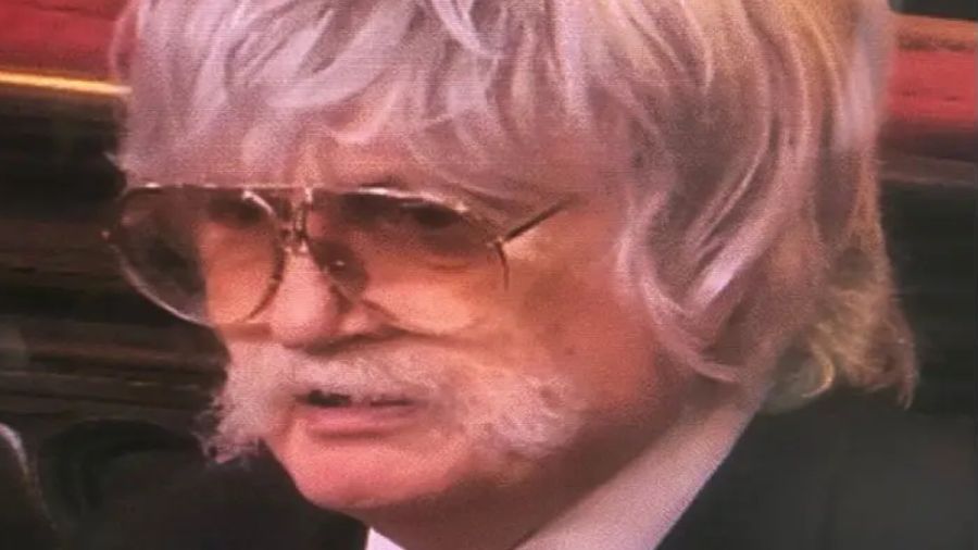 Tajemniczy gość to przebrana Meghan Markle?