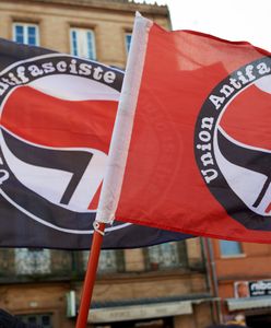 Francja. Antifa oskarżana o atak na procesję katolików w Paryżu