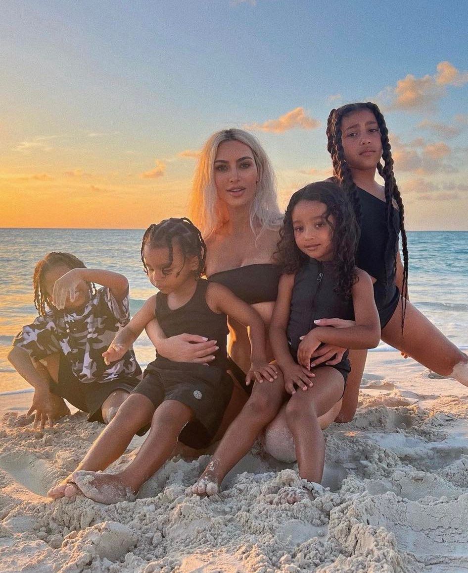 Kim Kardashian z dziećmi