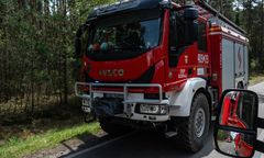 Burze nad Polską. Drzewo spadło na bryczkę, są ranni