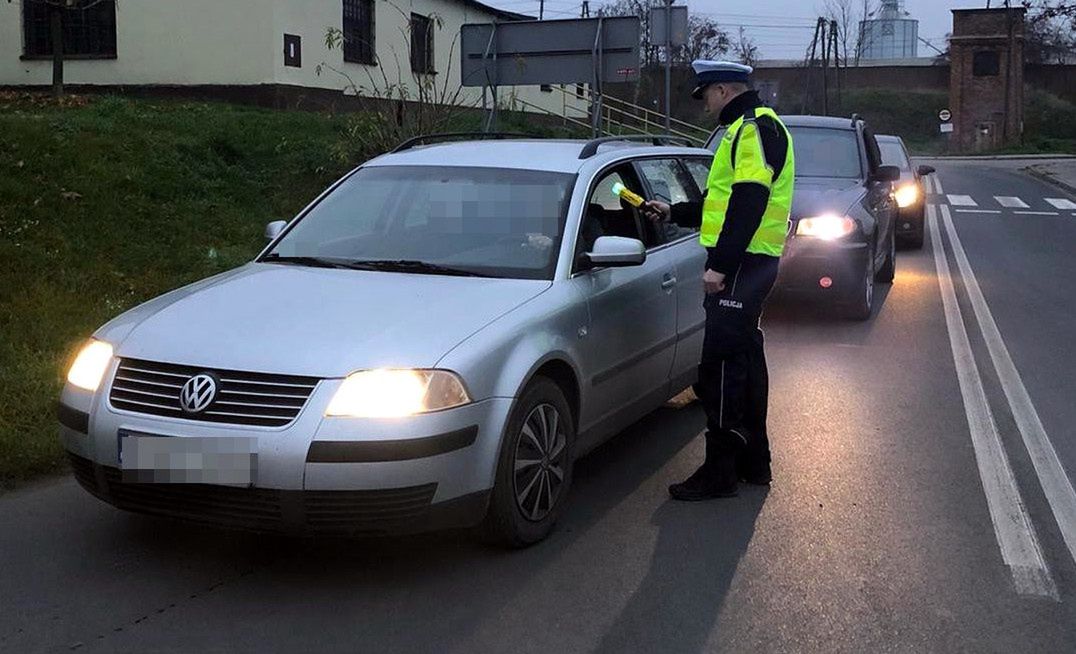 Liczba wypadków po alkoholu mocno zmalała. Działa nieuchronność kary