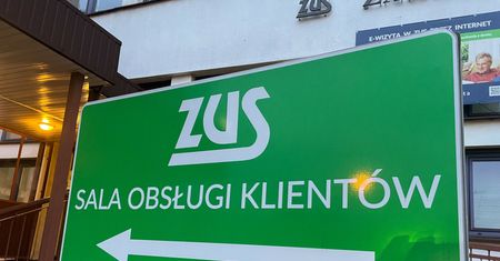 Oskładowanie umów zlecenia. Oto ile może zyskać ZUS