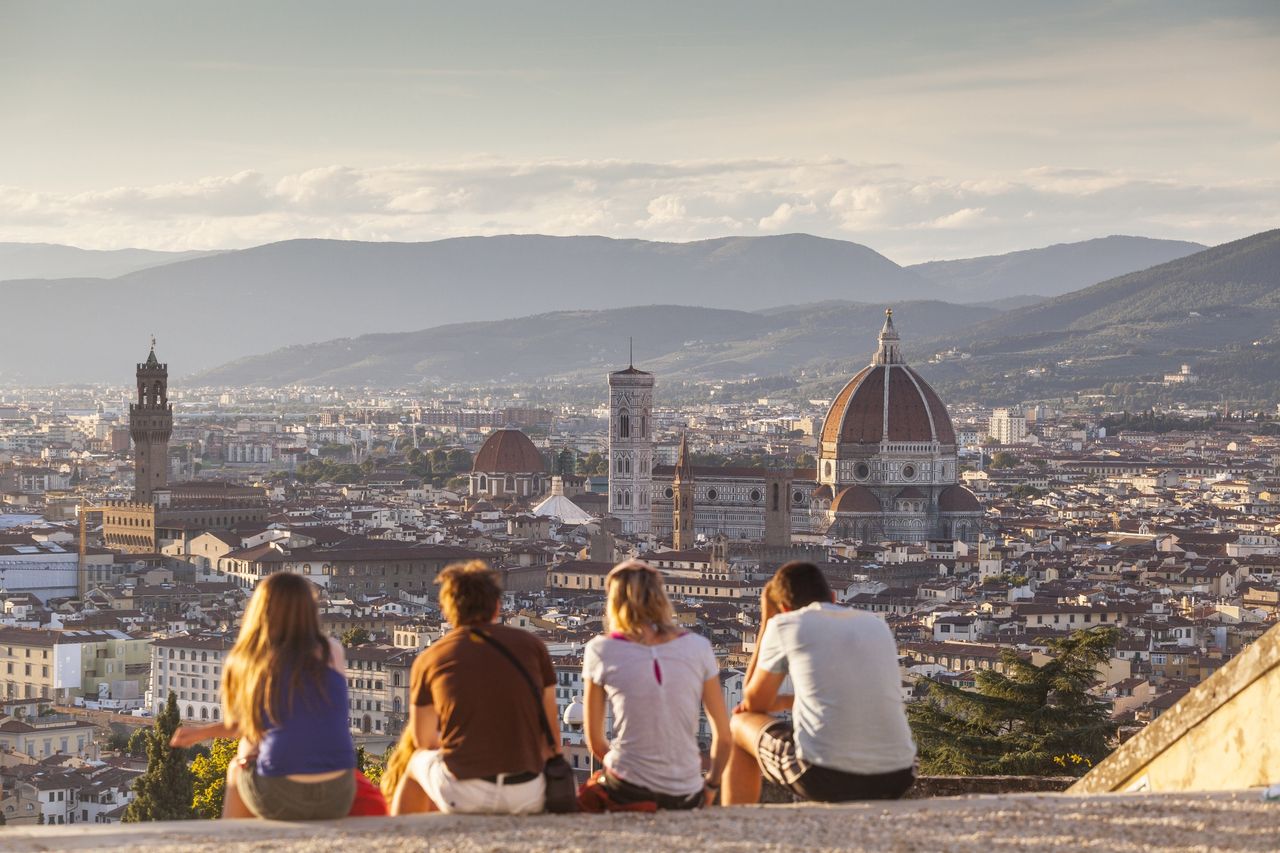 Florence is very popular among tourists.