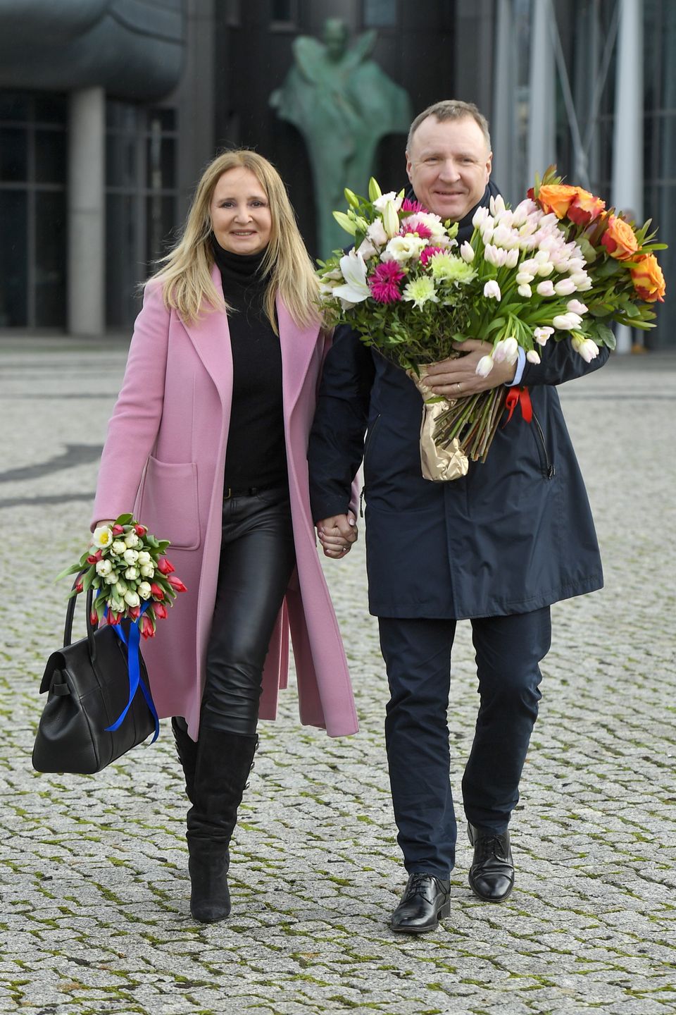 Media ujawniają, ile Joanna i Jacek Kurscy zarobili w TVP