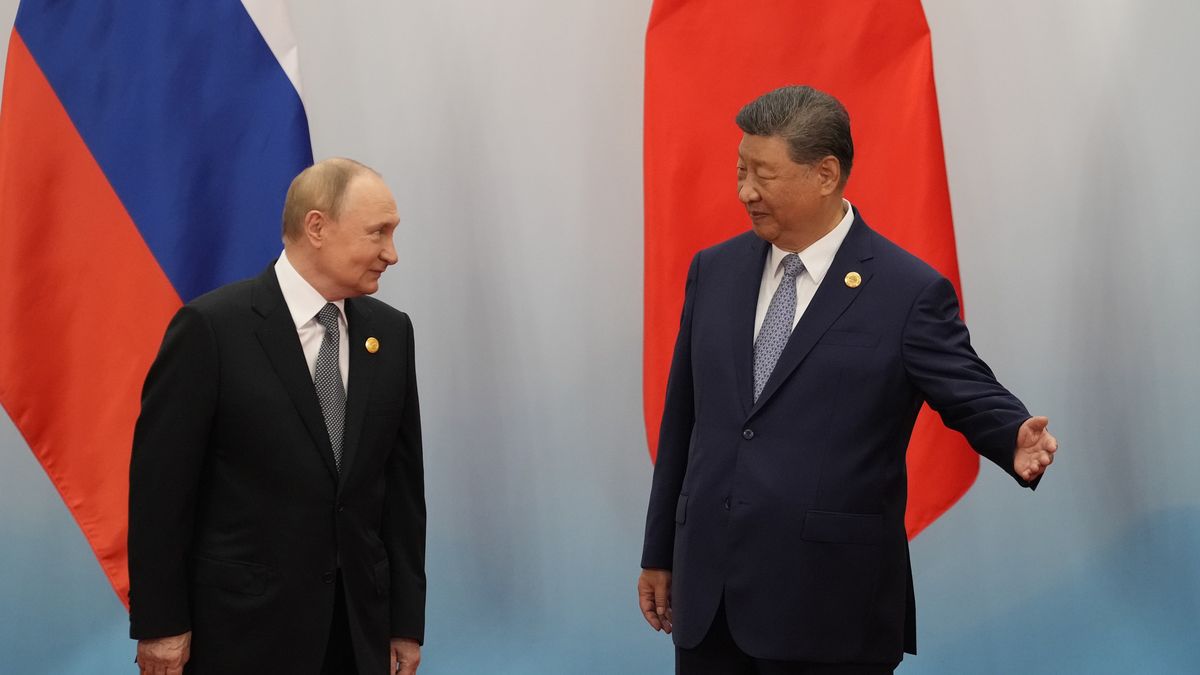 2025 Shanghai Cooperation Organization Summit
TIANJIN, CHINA - SEPTEMBER 01: Chinese President Xi jinping (R) shows the way to Russian President Vladimir Putin during the Shanghai Cooperation Organization (SCO) Summit 2025 at the Meijiang Convention and Exhibition Centre on September 1, 2025 in Tianjin, China. (Photo by Suo Takekuma - Pool/Getty Images)
Pool